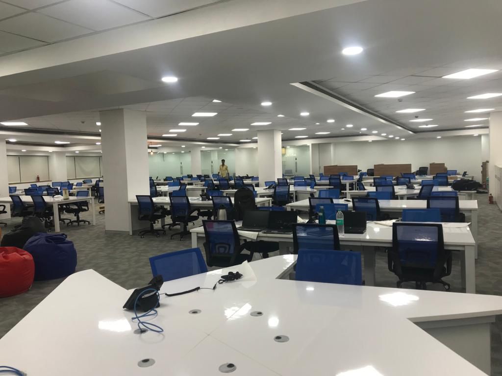 Smart Workspace Pods